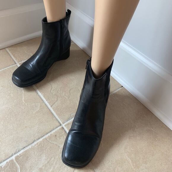 Y2K Liz Claiborne Flower Flex Size 8 Boots Leather - Picture 4 of 8